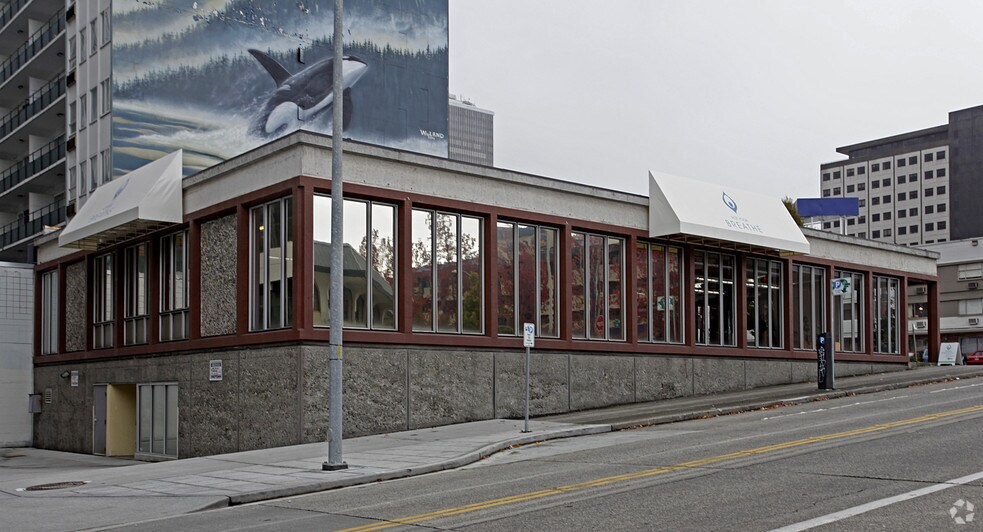 More Photos Of 2230 8th Ave, Seattle Storefront Retail Office For Lease