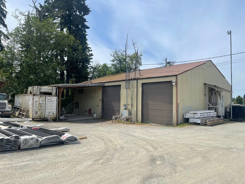 More Photos Of 12503 Evergreen Dr, Mukilteo Contractor Storage Yard For Lease