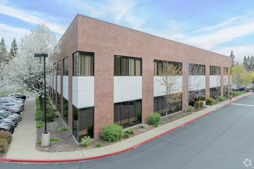 More Photos Of 10540 White Rock Rd, Rancho Cordova Office For Lease