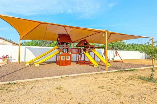 More Photos Of 1863 B Mangana-Hein Rd, Laredo Specialty For Sale