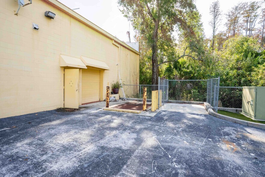 More Photos Of 33550 US Highway 19 N, Palm Harbor Freestanding For Lease