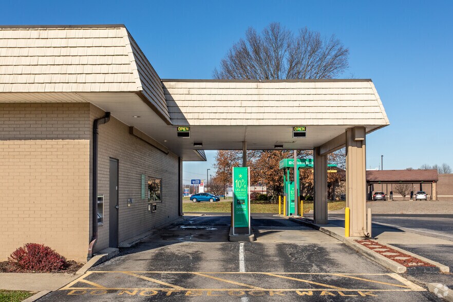 More Photos Of 8806 Ohio River Rd, Wheelersburg Bank For Sale