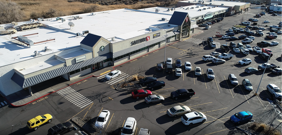 More Photos Of 601 S Pioneer Way, Moses Lake General Retail For Lease