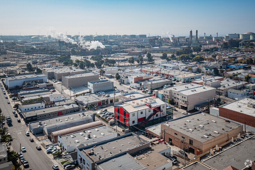 More Photos Of 212 Eucalyptus Dr, El Segundo Office For Sale