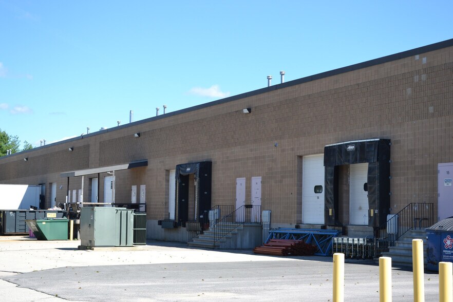 More Photos Of 14 Celina Ave, Nashua Manufacturing For Lease