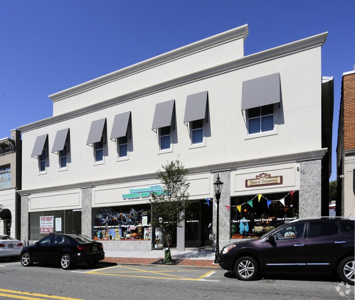 More Photos Of 146 Westwood Ave, Westwood Storefront For Lease