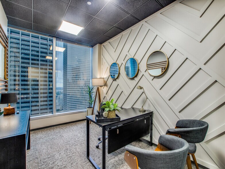 More Photos Of 1000 Main St, Houston Office For Lease