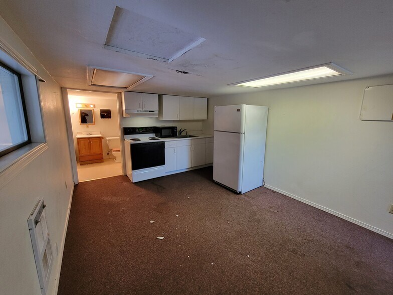 More Photos Of 102 Sales Barn Rd, Kelso Warehouse For Sale