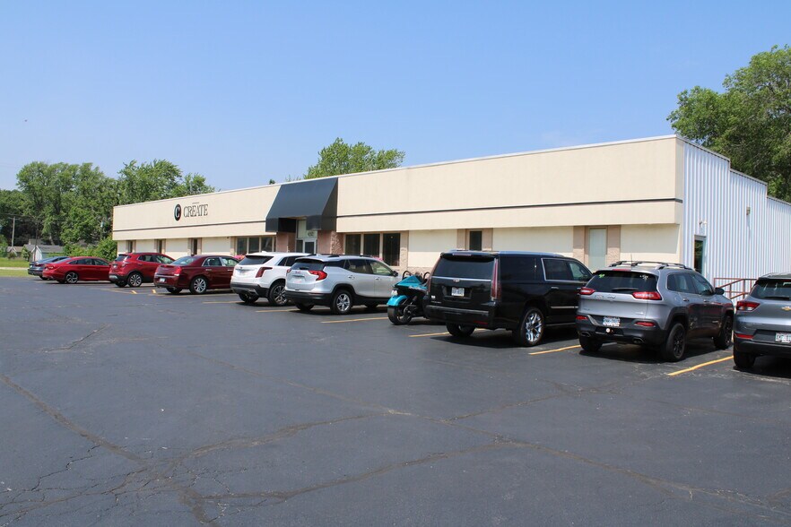 More Photos Of 432 Prospect Ave, North Fond Du Lac Freestanding For Sale