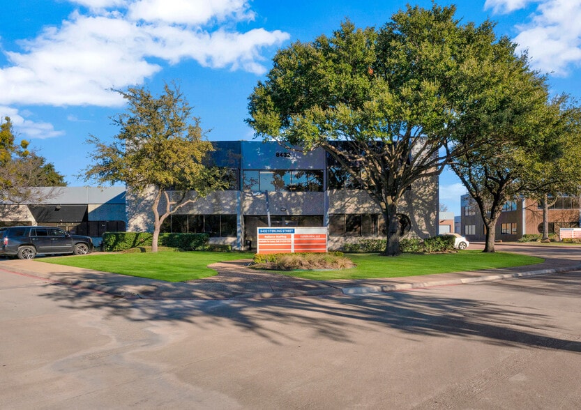 More Photos Of 8422-8428 Sterling St, Irving Unknown For Lease