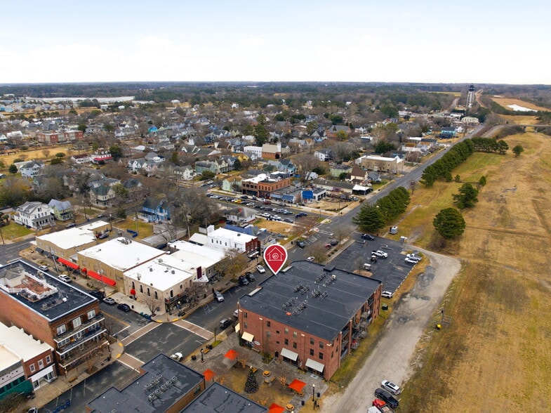 More Photos Of 300 Mason Ave, Cape Charles Apartments For Sale