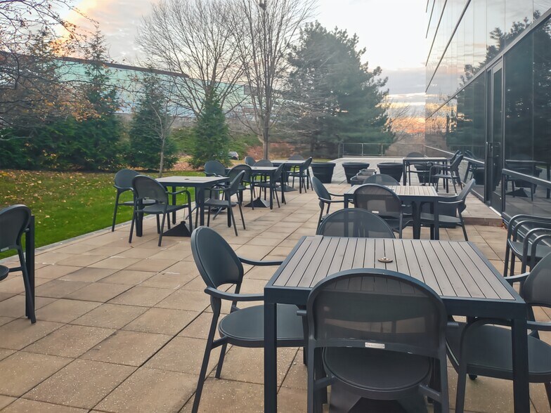 More Photos Of 20225 Water Tower Blvd, Brookfield Coworking Space