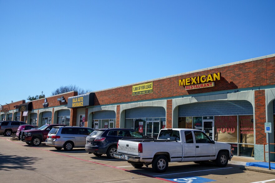 More Photos Of 3200 S Cooper St, Arlington Unknown For Lease