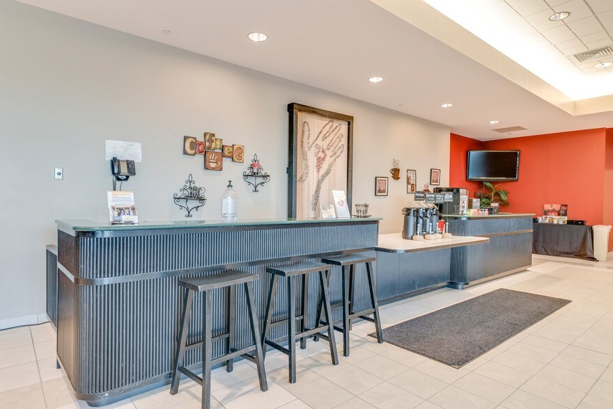 More Photos Of 1701 Westchester Dr, High Point Religious Facility For Sale