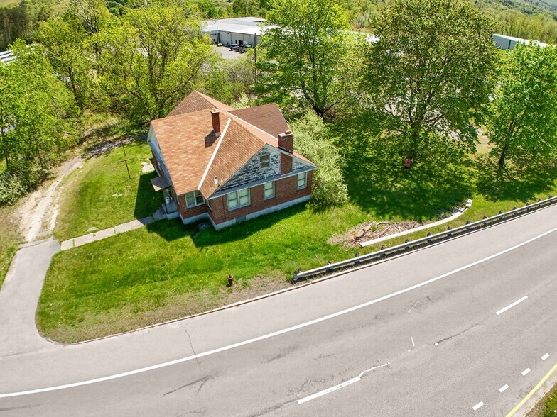 More Photos Of 1499 S State St, North Adams Distribution For Sale