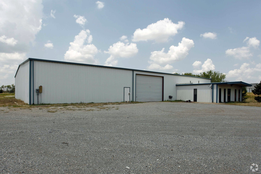 Primary Photo Of 3000 12th Ave NW, Norman Warehouse For Lease