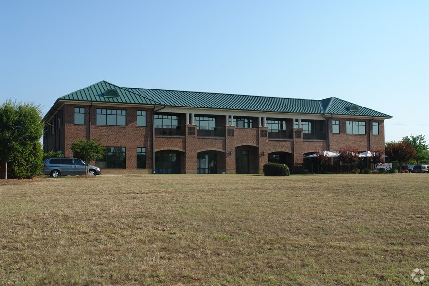 More Photos Of 1741 Gold Hill Rd, Fort Mill General Retail For Lease