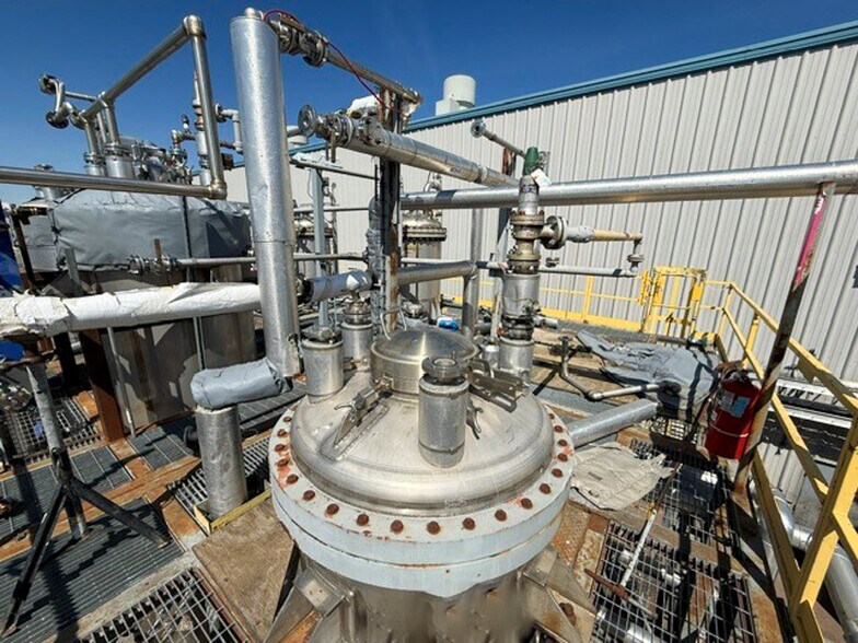 More Photos Of 5640 44th Ave S, Clinton Industrial For Sale