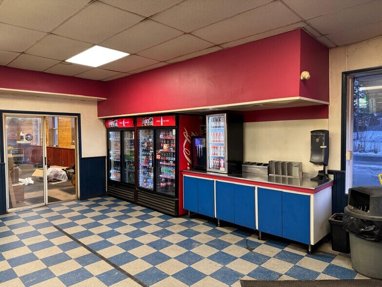 More Photos Of 222 Main St, Presque Isle General Retail For Sale
