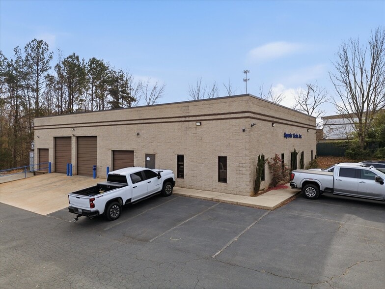 More Photos Of 2118 Carolina Place Dr, Fort Mill Warehouse For Sale