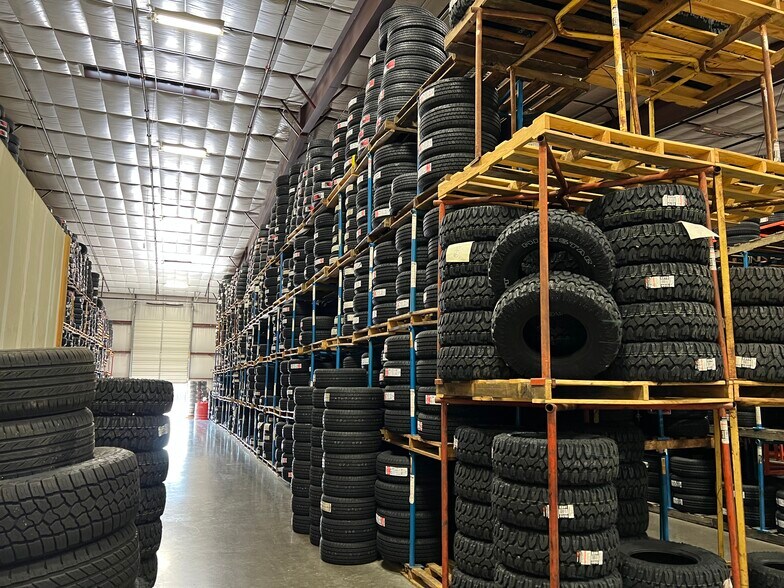 More Photos Of 1000 Schroeder Dr, Waco Warehouse For Lease