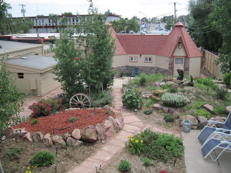 More Photos Of 2105 E Platte Ave, Colorado Springs Hotel For Sale
