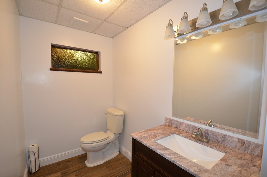 More Photos Of 3881 S Nova Rd, Port Orange Office For Sale