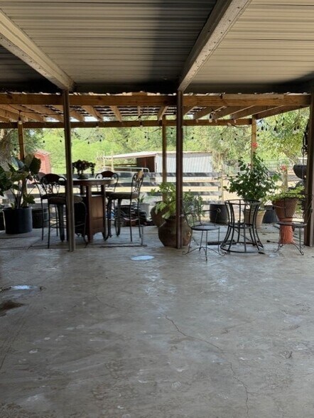 More Photos Of I-10 & Evans St, Alleyton Office Residential For Sale