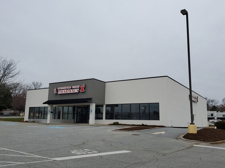 More Photos Of 2206-2274 Golden Gate Dr, Greensboro Unknown For Lease