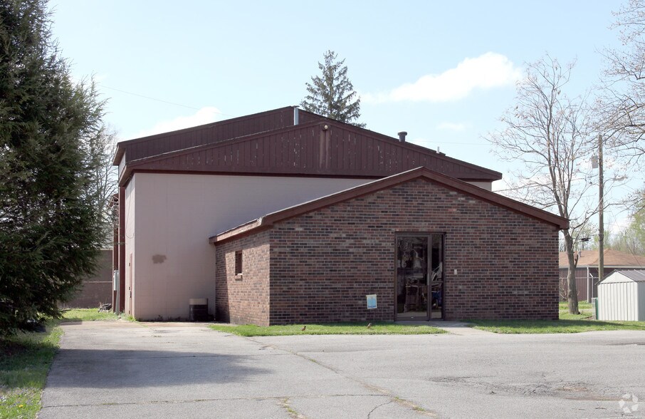 Primary Photo Of 2115 E 45th St, Indianapolis Light Manufacturing For Sale