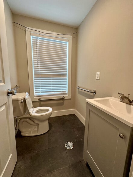 More Photos Of 2229-2237 Lynch St, Saint Louis Apartments For Lease