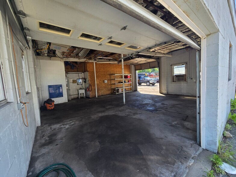 More Photos Of 109 Fletcher Ave, Cranston Industrial For Lease