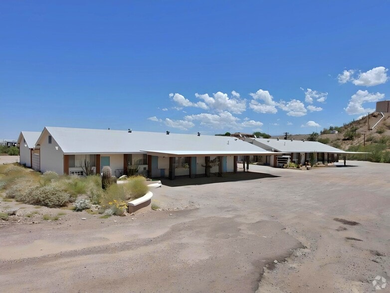 More Photos Of 355 S Sahuaro St, Ajo Apartments For Sale