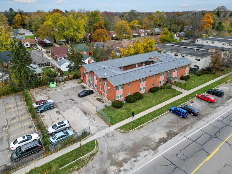 More Photos Of 19199 Lahser Rd, Detroit Apartments For Sale