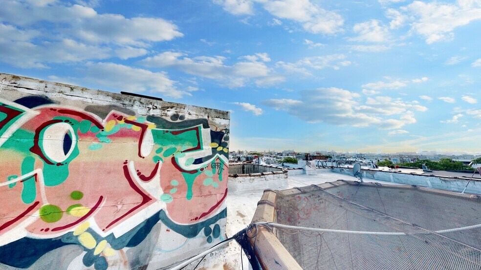 More Photos Of 137 Starr St, Brooklyn Apartments For Sale