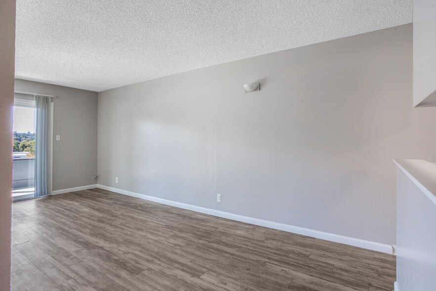 More Photos Of 201 Avian Dr, Vallejo Apartments For Sale