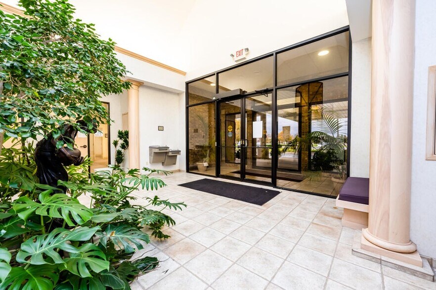More Photos Of 3901 Stonegate Park, Saint Joseph Healthcare For Sale