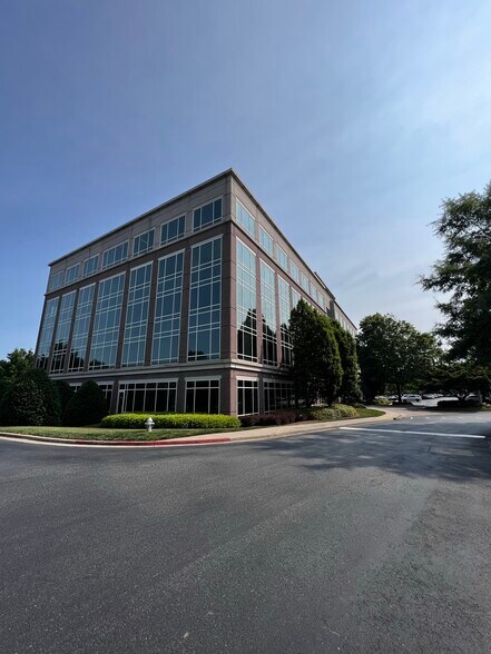 More Photos Of 1735 N Brown Rd, Lawrenceville Office For Lease