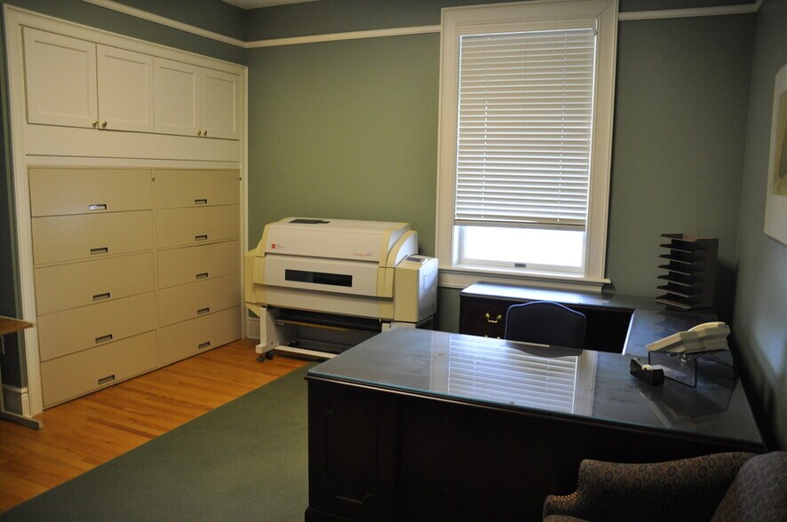 More Photos Of 395 S Central Ave, Bartow Office For Sale