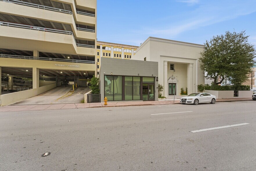 Primary Photo Of 45 Valencia Ave, Coral Gables Storefront Retail Office For Sale