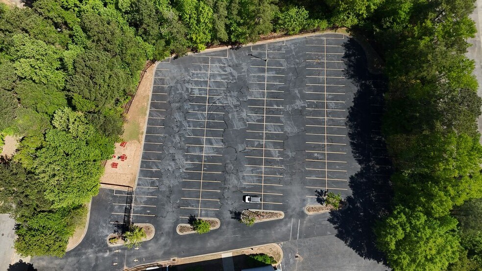 More Photos Of 5224 Snapfinger Woods Dr, Decatur Industrial For Sale
