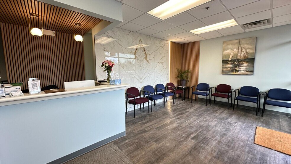 More Photos Of 11237 Nall Ave, Leawood Office For Lease