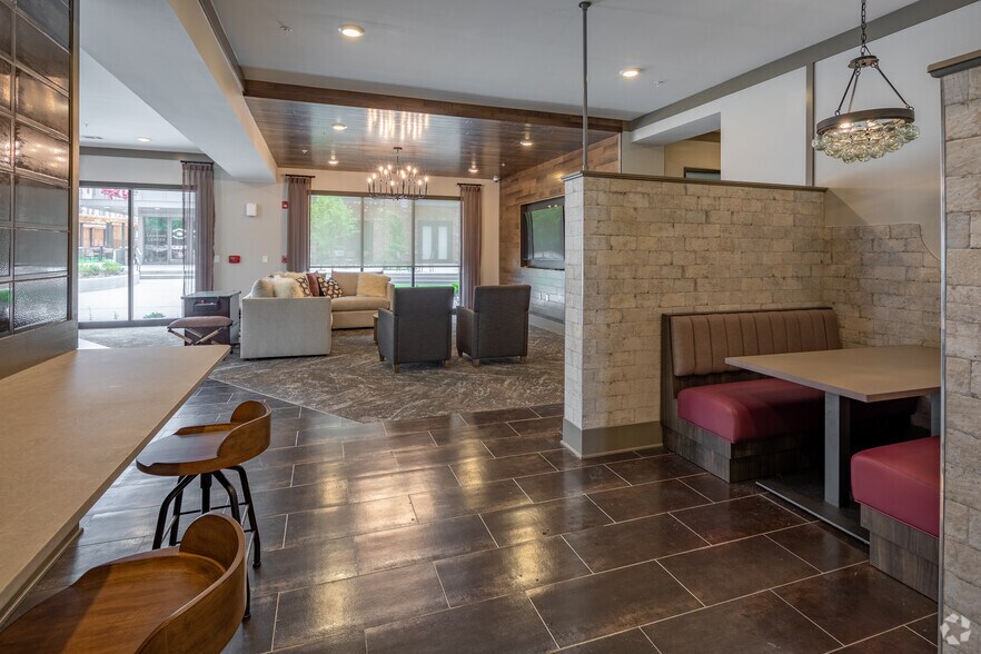 More Photos Of 2099 N Mount Juliet Rd, Mount Juliet Apartments For Lease