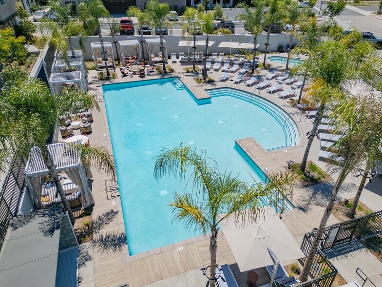 More Photos Of 101 Chamomile Gln, Escondido Apartments For Lease