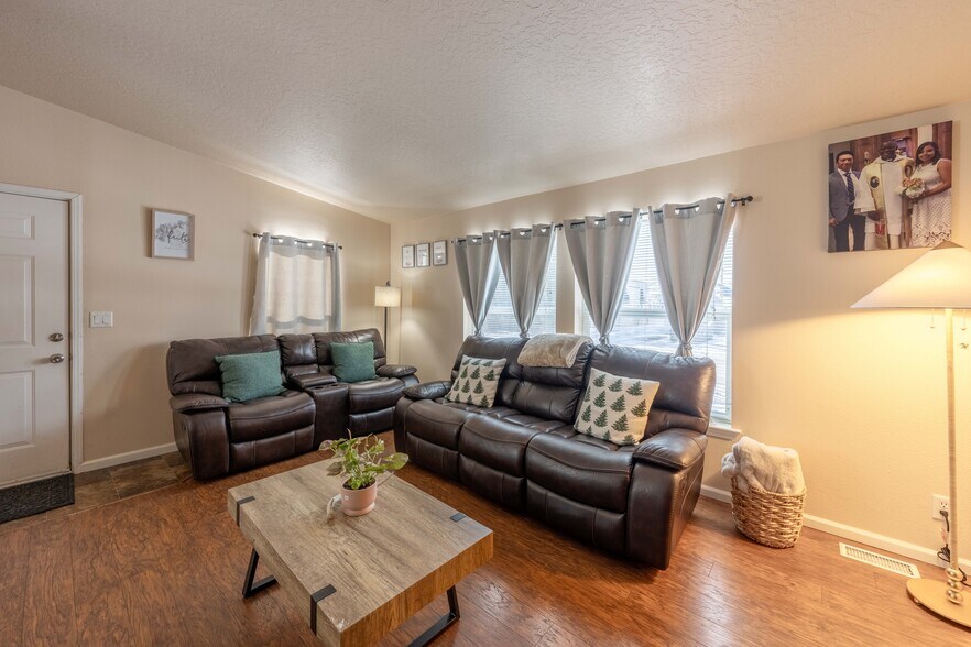 More Photos Of 150 W Kelly Ave, Jackson Land For Sale