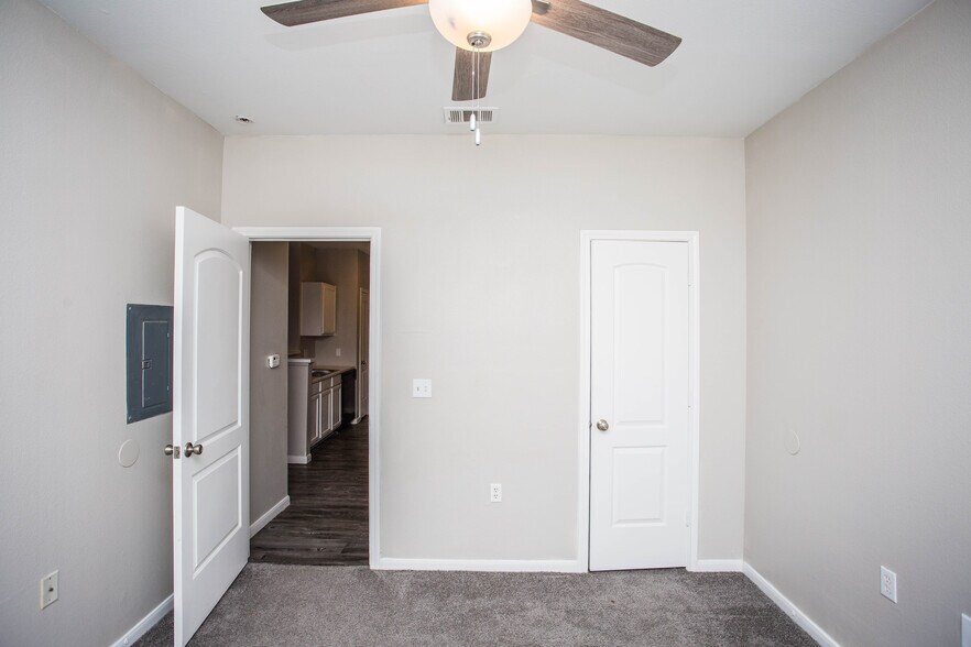 More Photos Of , Lubbock Multifamily For Sale