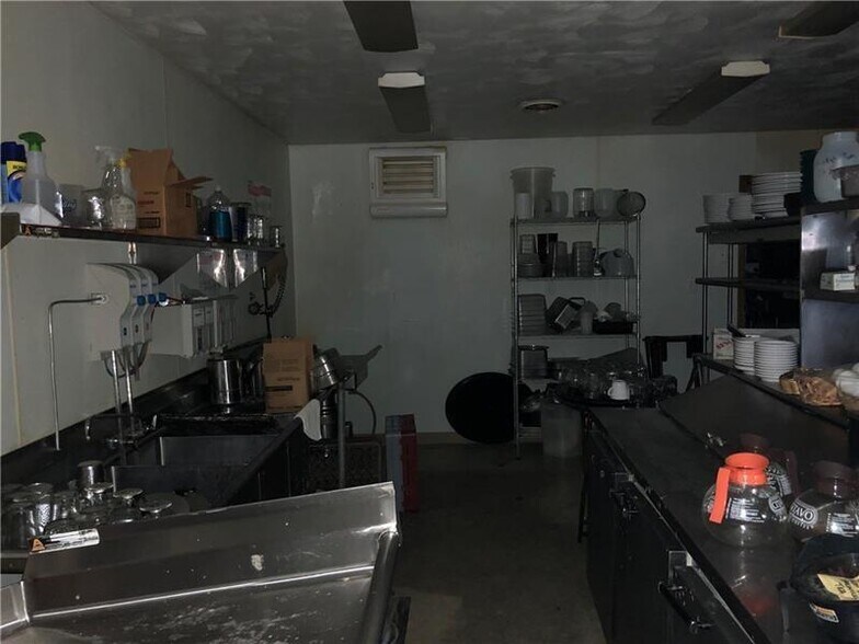 More Photos Of 301 Constitution St, Perryopolis Restaurant For Sale