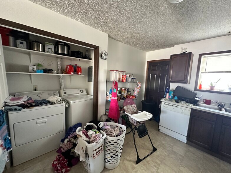 More Photos Of 1651 Kelby Dr, Billings Apartments For Sale