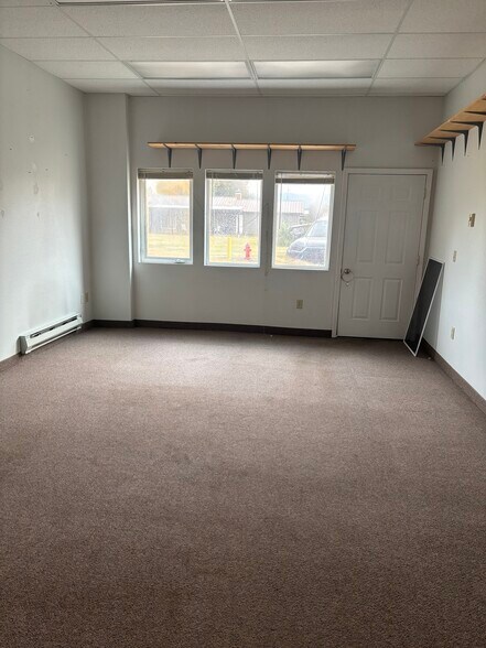 More Photos Of 401 Virginia St, New Meadows General Retail For Sale