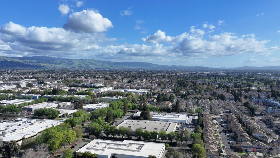 More Photos Of 2071 Ringwood Ave, San Jose Distribution For Lease